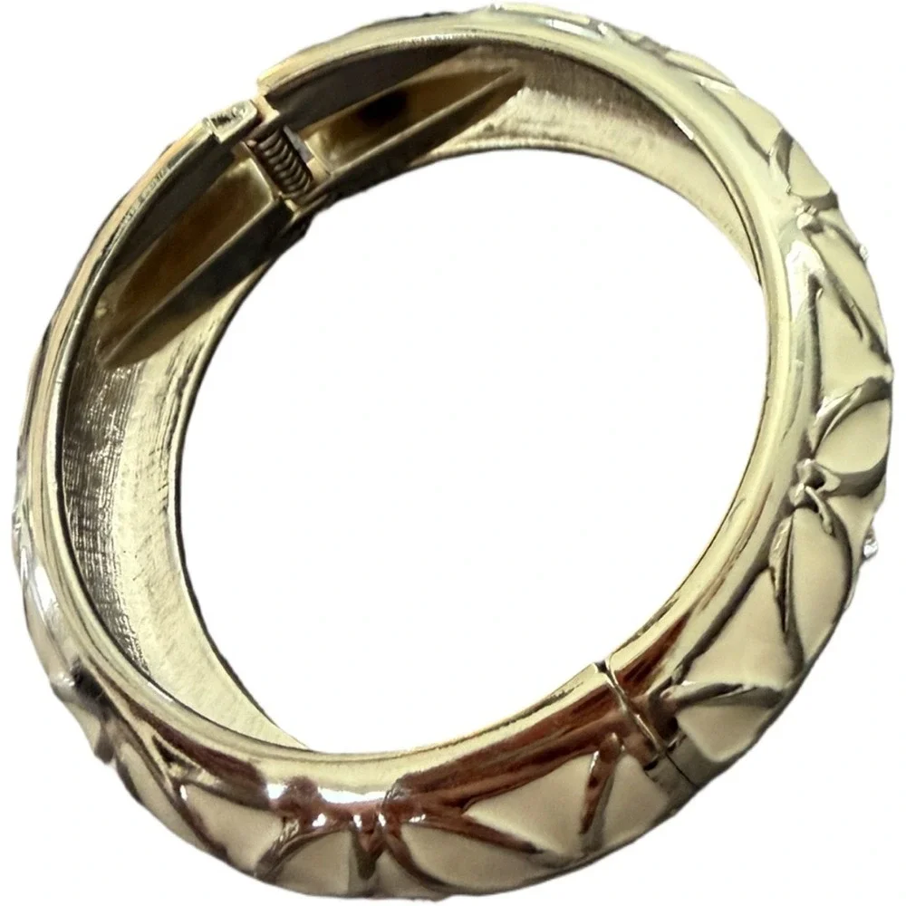 Vintage Rhinestone Enamel Cream Colored Magnet Cuff Bracelet Hinge Bangle